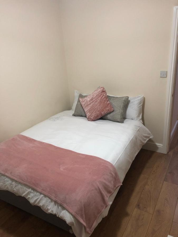 Big Room Rusholme With Tv And Private Bathroom-Parking&Wifi Mánchester Exterior foto