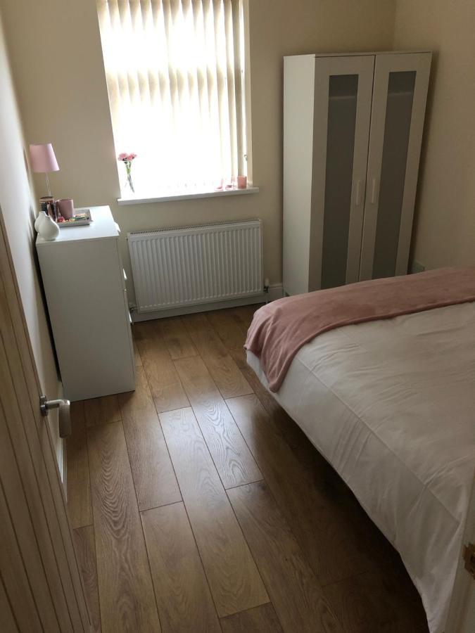 Big Room Rusholme With Tv And Private Bathroom-Parking&Wifi Mánchester Exterior foto