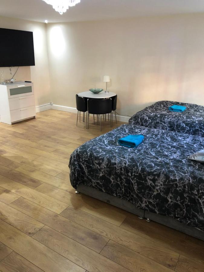 Big Room Rusholme With Tv And Private Bathroom-Parking&Wifi Mánchester Exterior foto
